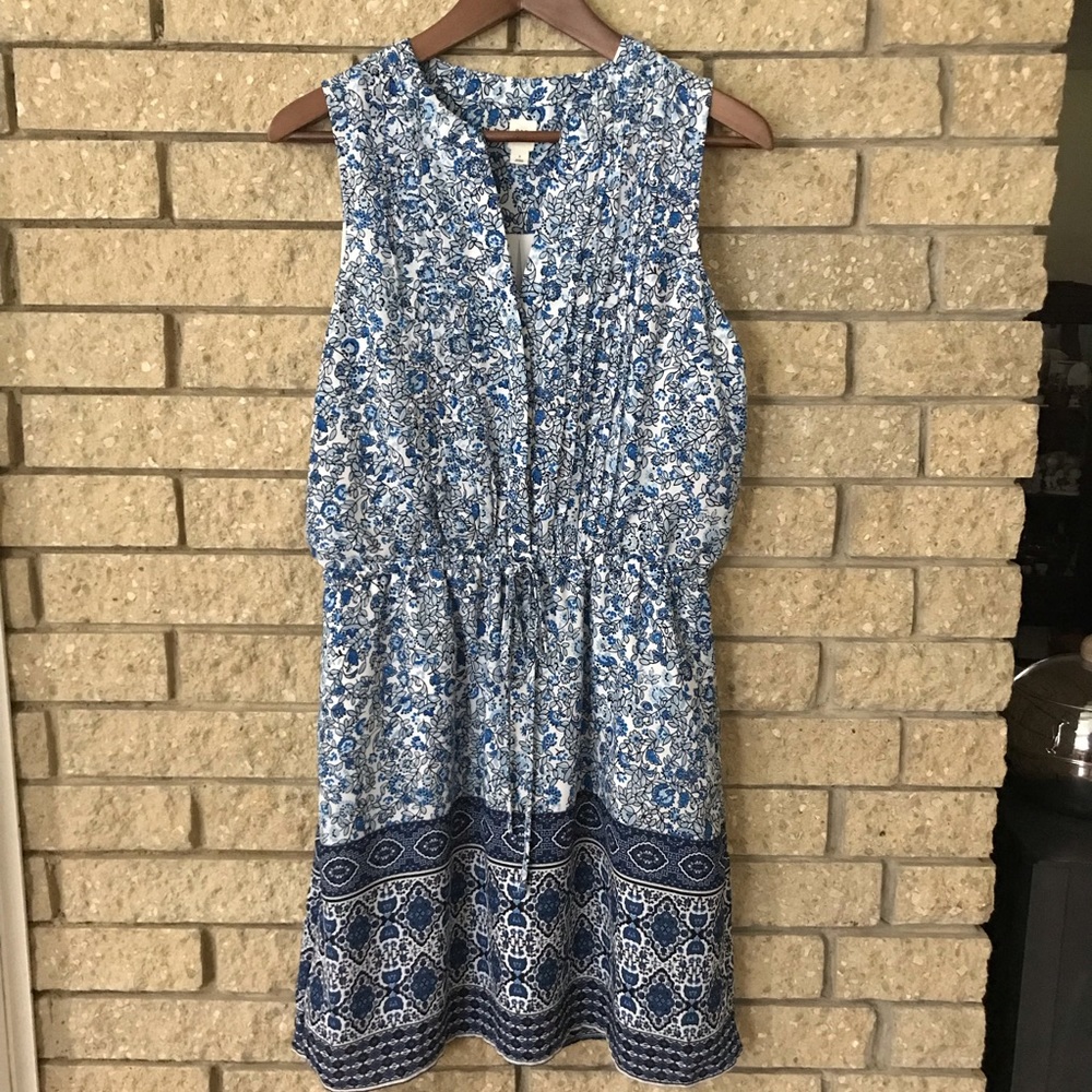 Gap Floral Pintuck Dress